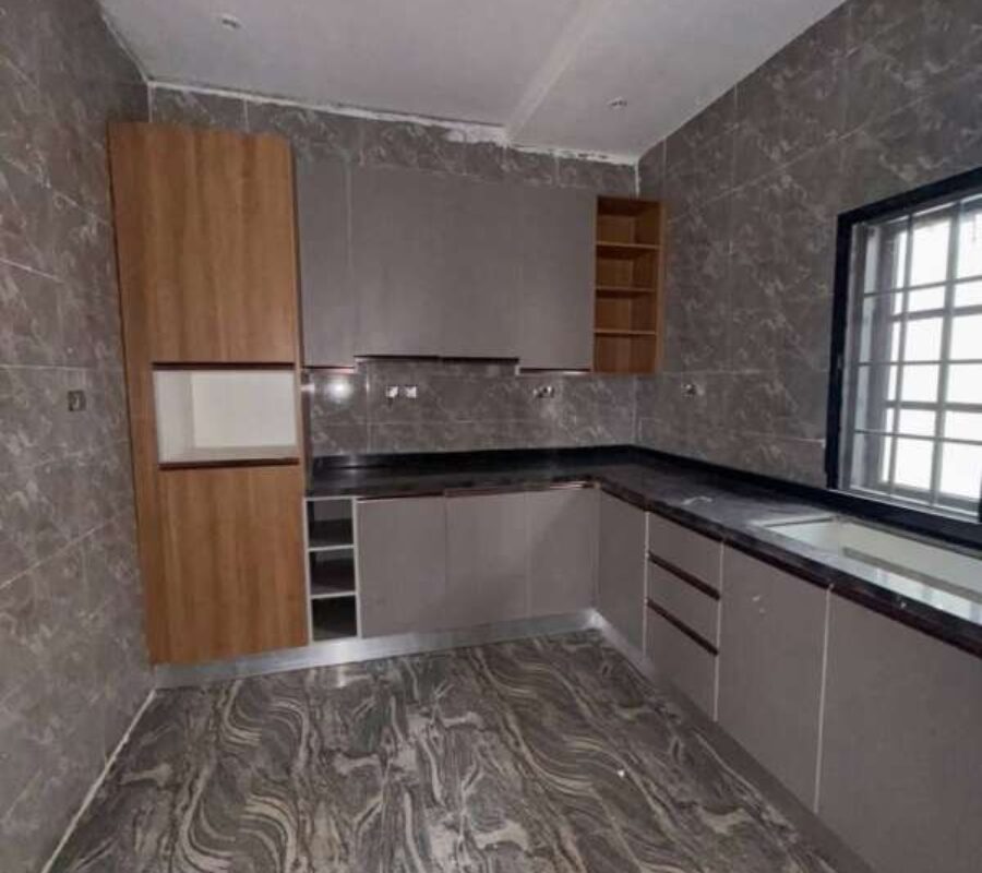 5 bedroom terrace duplex with Bq and basement
