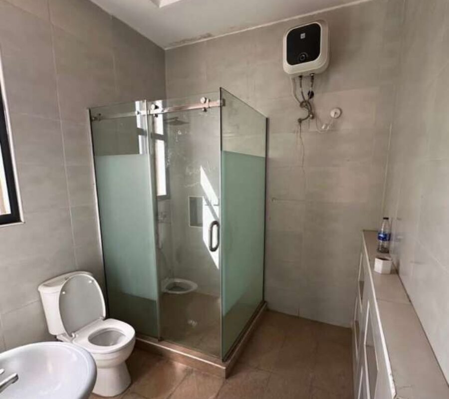 Luxury 6 bedroom detached duplex with open rooftop