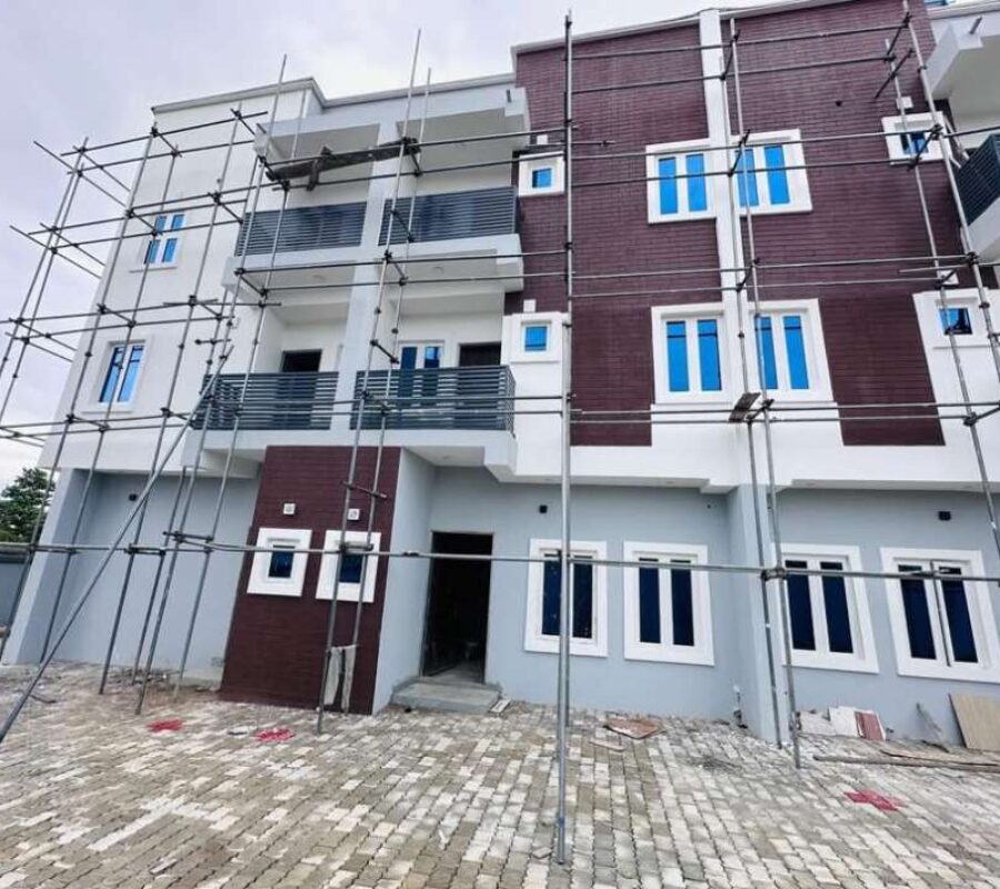 Nicely finished 4 bedroom terrace duplex with Bq