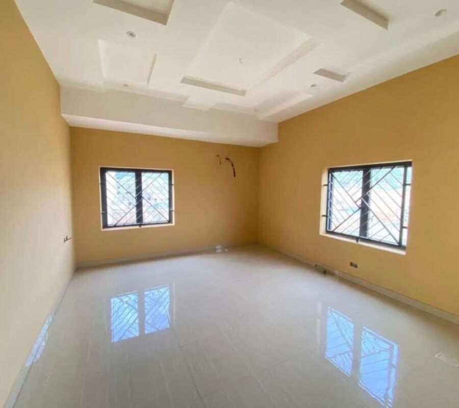 Tastefully finished 4 bedroom detached duplex with a room Bq