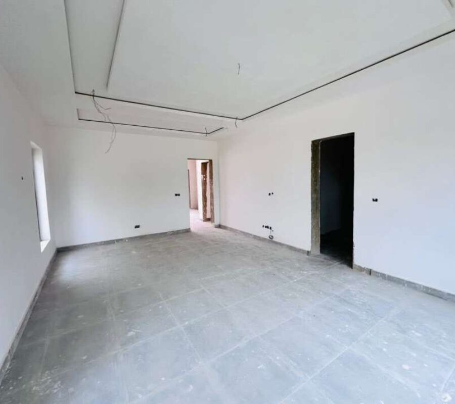 Solidly built 5 bedroom detached duplex with a room Bq