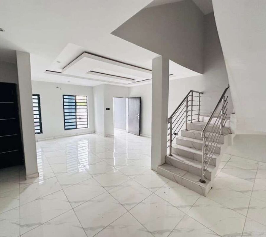 Nice finished 4 bedroom terrace duplex in a nice area