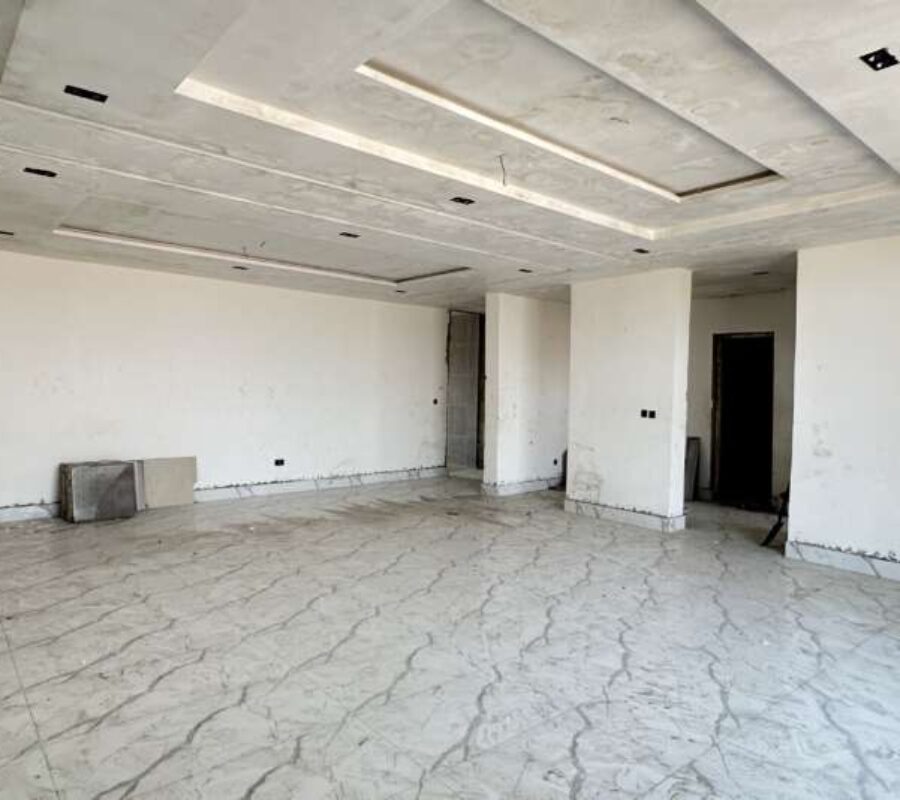 Luxury 3 bedroom apartment with a room Bq