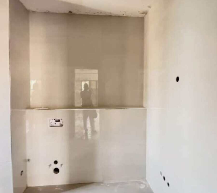 Smart 5 bedroom detached duplex with a room Bq