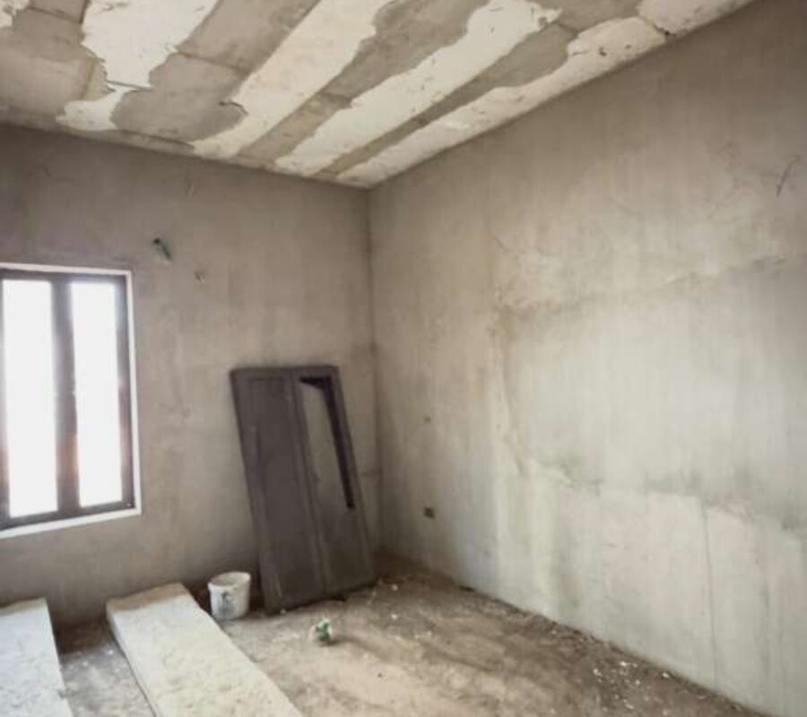 Luxurious 5 bedroom detached duplex with Bq