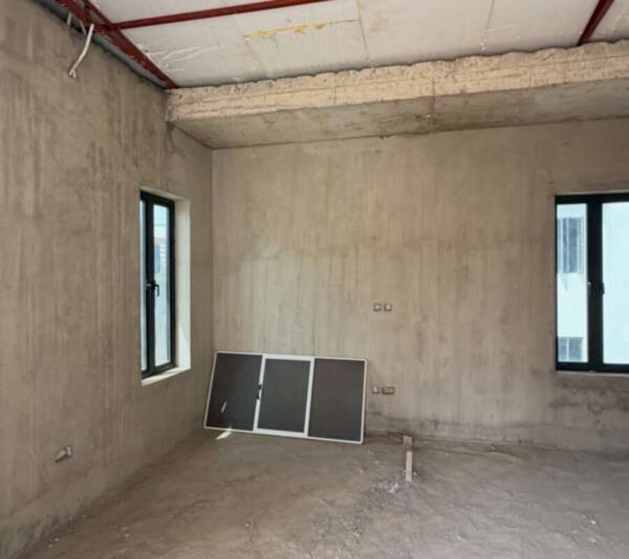 Luxurious 5 bedroom detached duplex with Bq