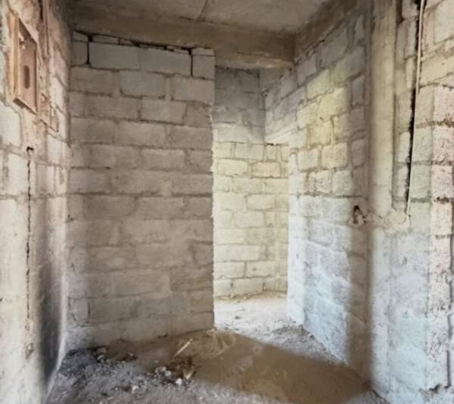 Spacious 3 bedroom apartment