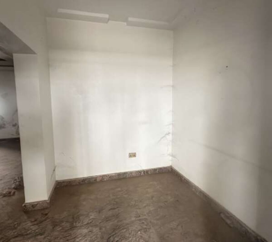 4 bedroom terrace duplex with a room Bq