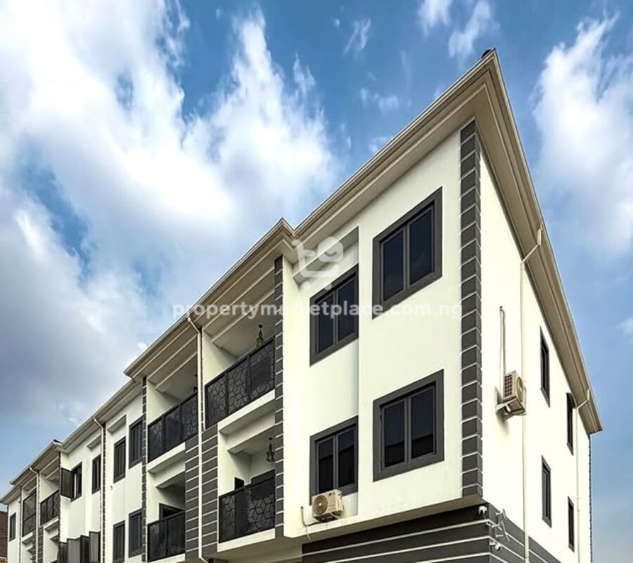 Nicely finished 4 bedroom terrace duplex with a room Bq