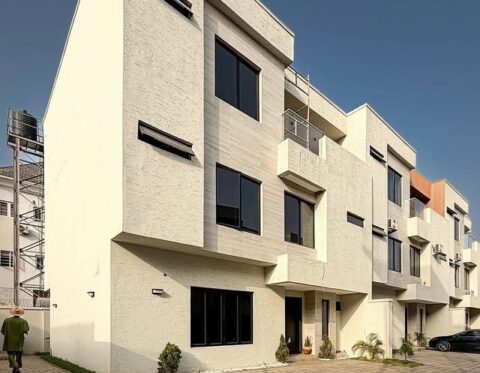 Superbly finished 4 bedroom terrace duplex with Bq