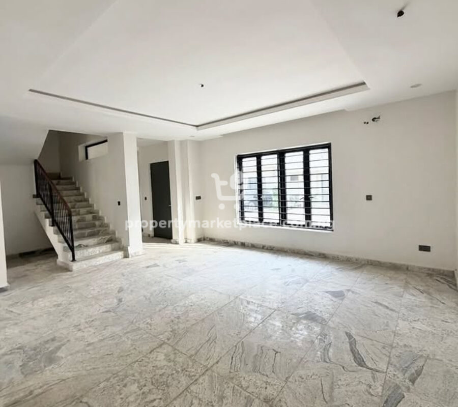 Superbly finished 4 bedroom terrace duplex with Bq