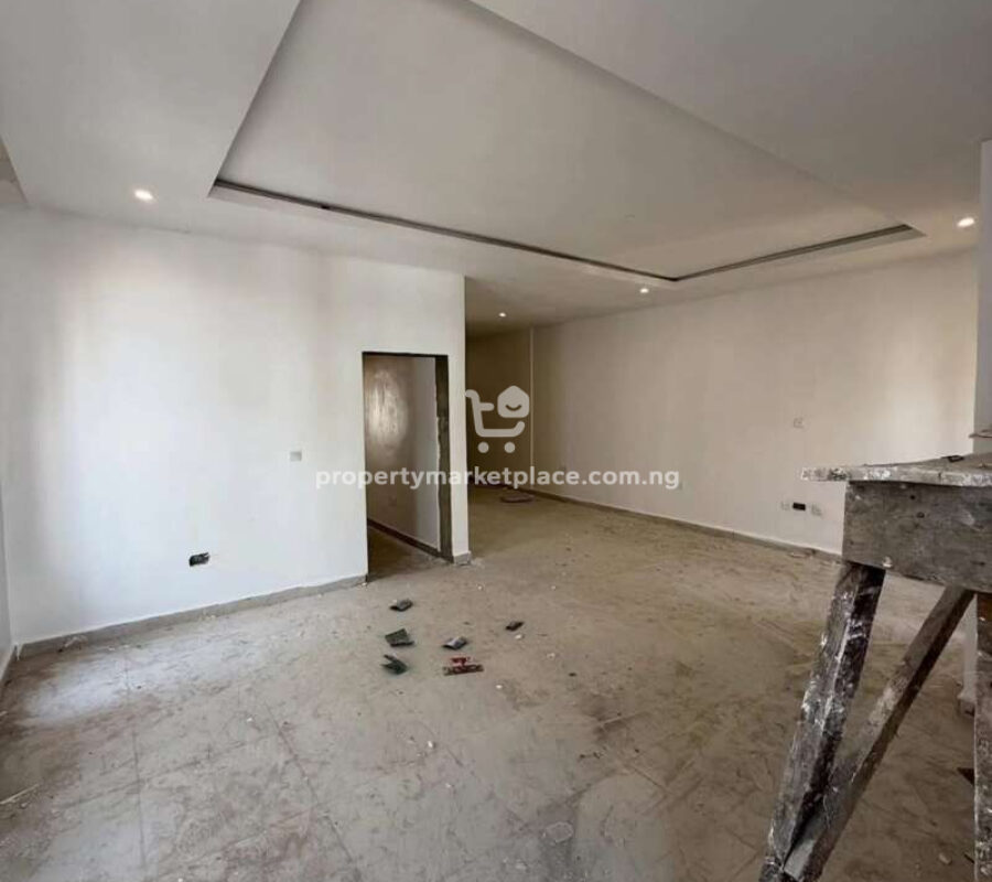 4 bedroom terrace duplex with a room Bq