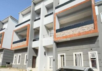 4 bedroom terrace duplex with a room Bq