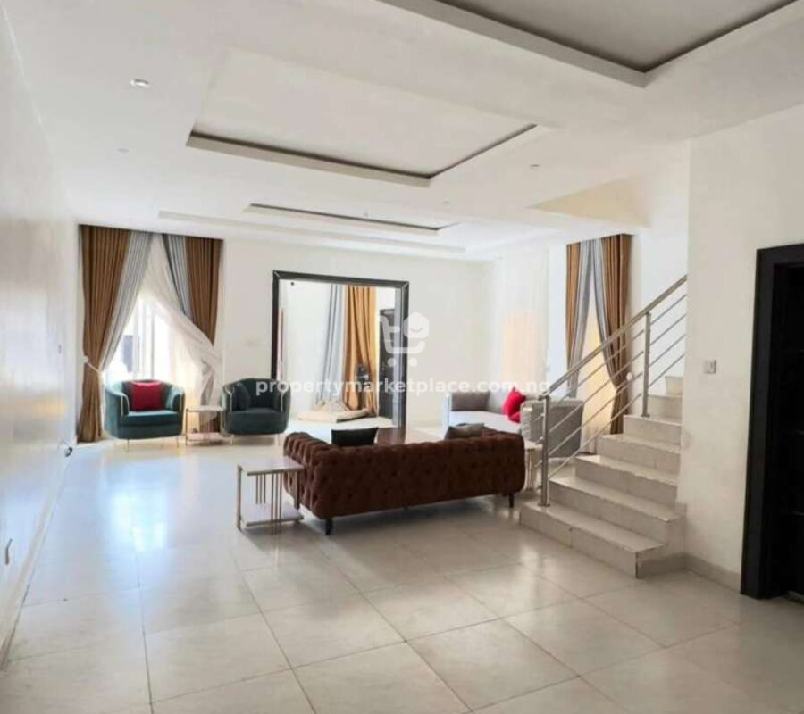 4 bedroom terrace duplex with a room Bq