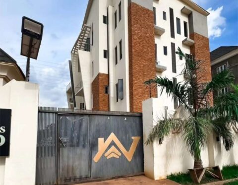 Tastefully finished 3 bedroom flat