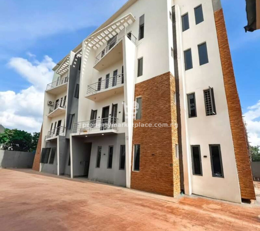 Tastefully finished 3 bedroom flat