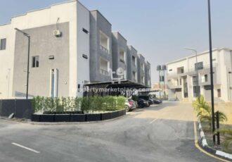 Spacious 4 bedroom terrace duplex with Bq in a serene estate