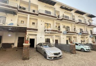 4 bedroom terrace duplex with a room Bq in a nice area