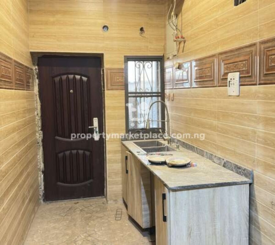 4 bedroom terrace duplex with a room Bq in a nice area