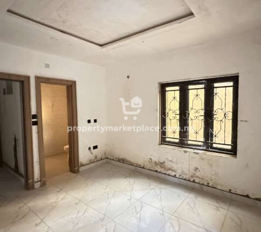 6 units of 2 bedroom flats in a nice area
