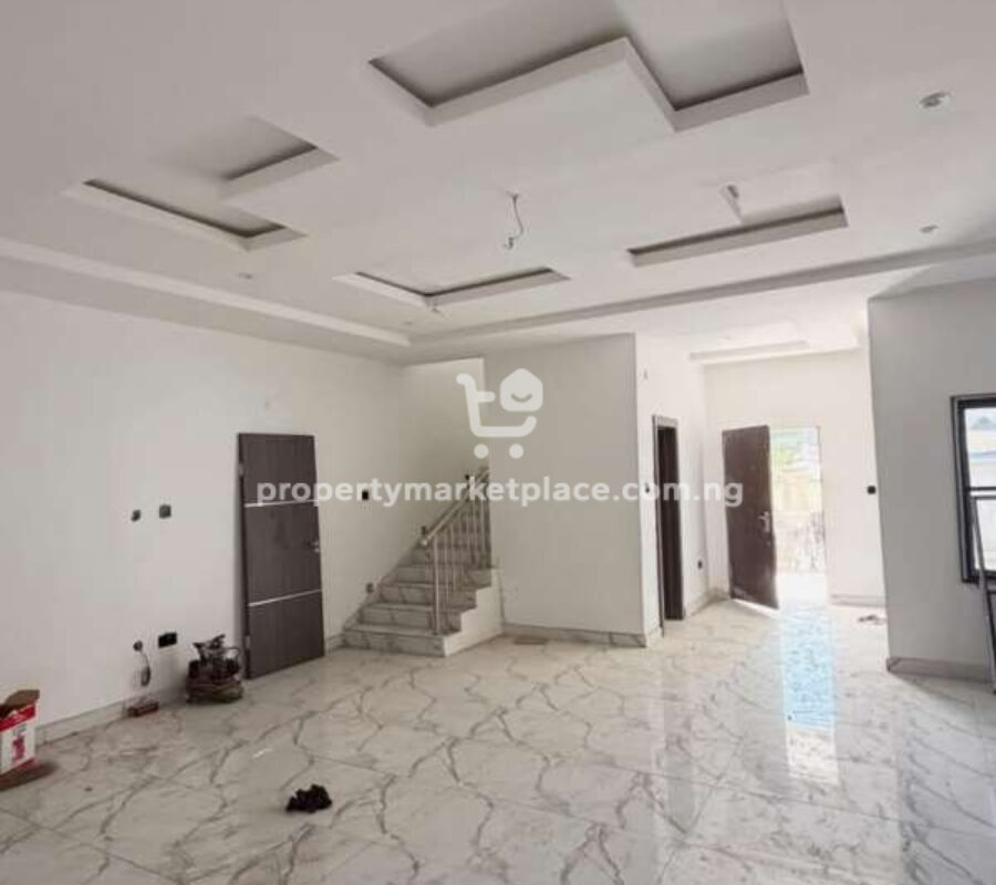4 bedroom detached duplex with a room Bq