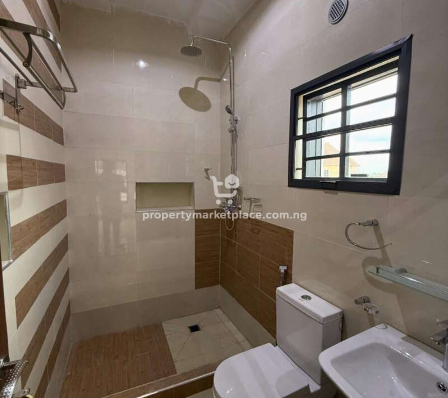 Nicely finished 4 bedroom detached duplex with Bq