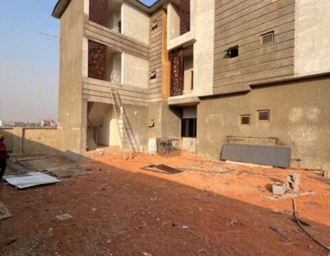2 bedroom apartment in a nice area