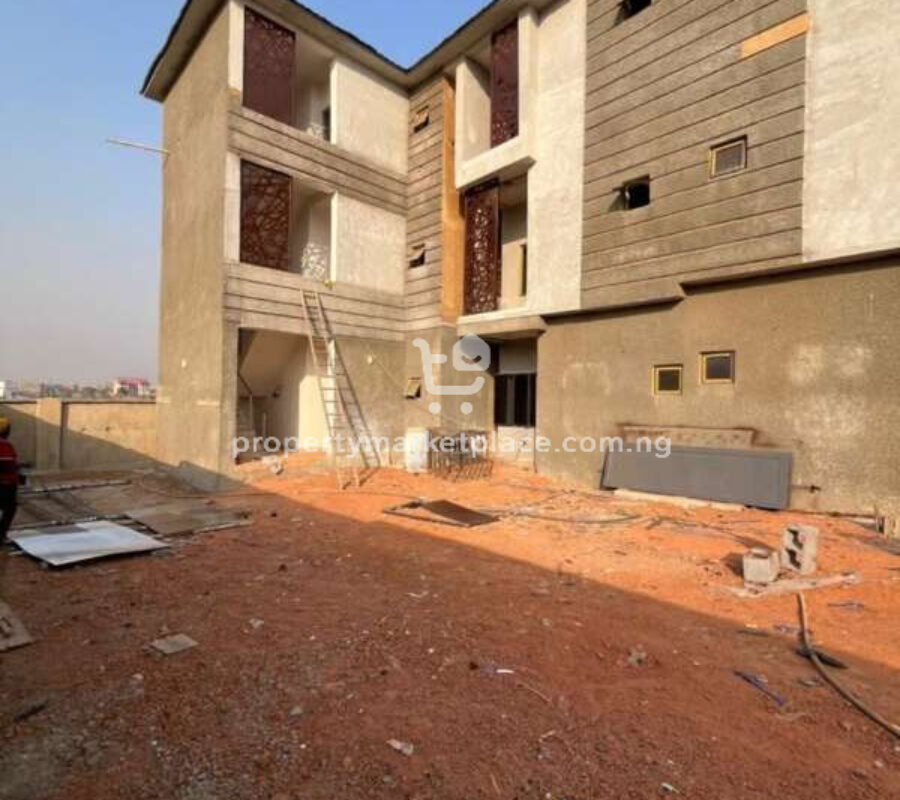 2 bedroom apartment in a nice area