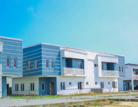 3 bedroom terrace duplex with mortgage payment