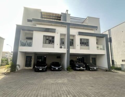 4 bedroom terrace duplex with Bq