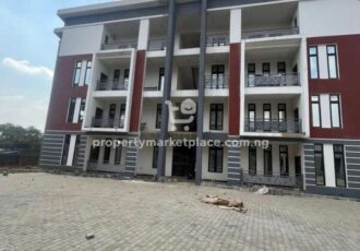 Luxurious 4 bedroom apartment in a serene area