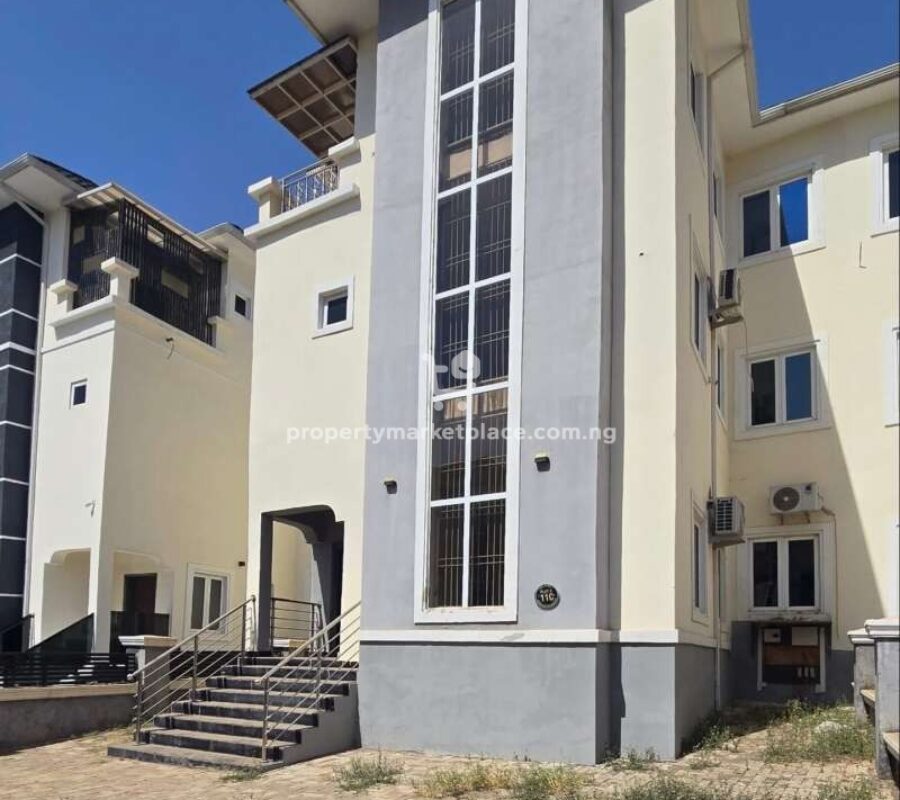 5 bedroom terrace duplex with a room boys quarters