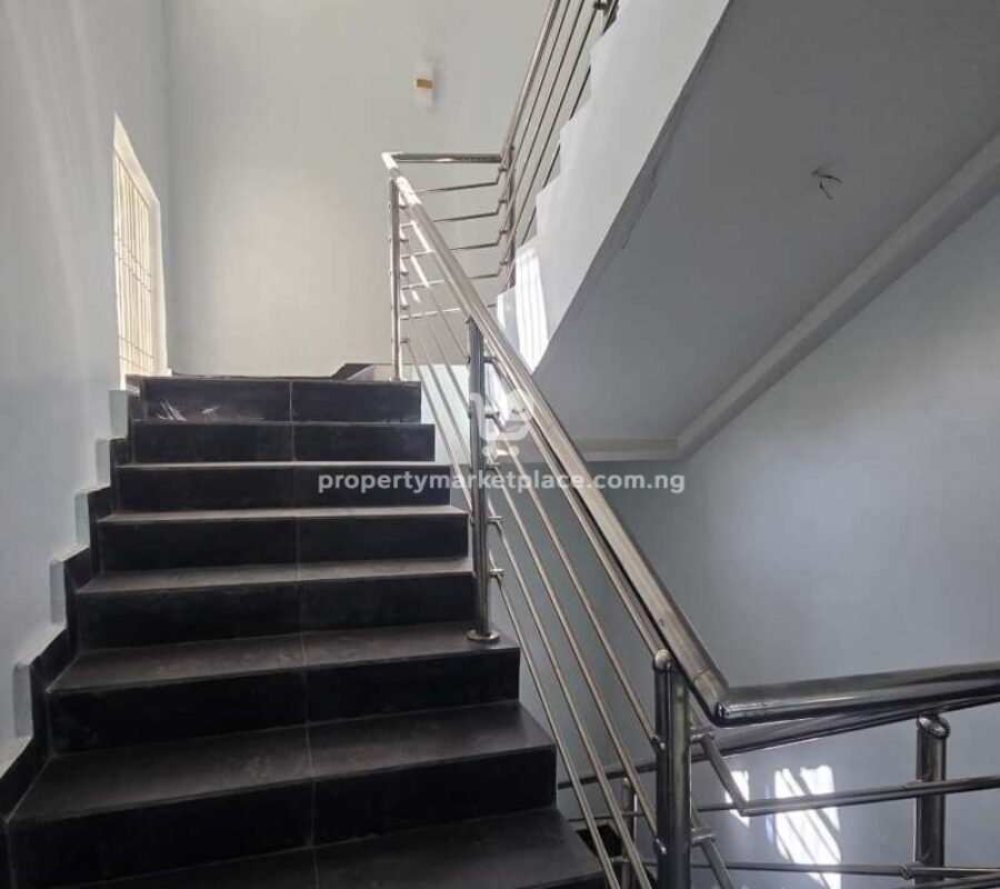 5 bedroom terrace duplex with a room boys quarters