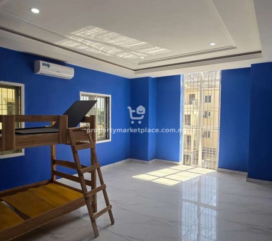 5 bedroom terrace duplex with a room boys quarters