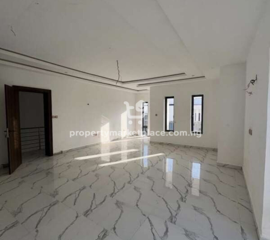 4 bedroom semi detached duplex with Bq