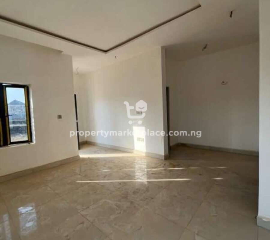 Spacious 2 bedroom apartment
