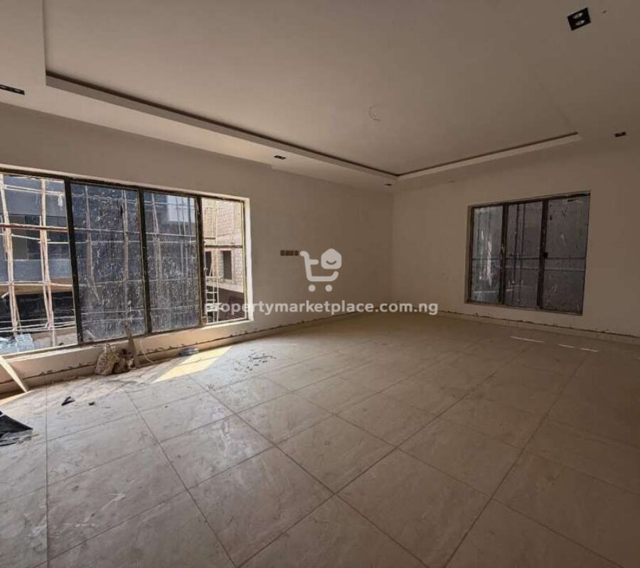 5 bedroom detached duplex with Bq