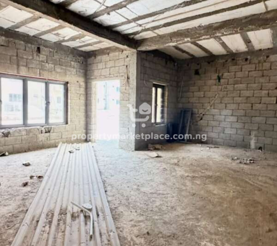 Spacious 3 bedroom flat with Bq