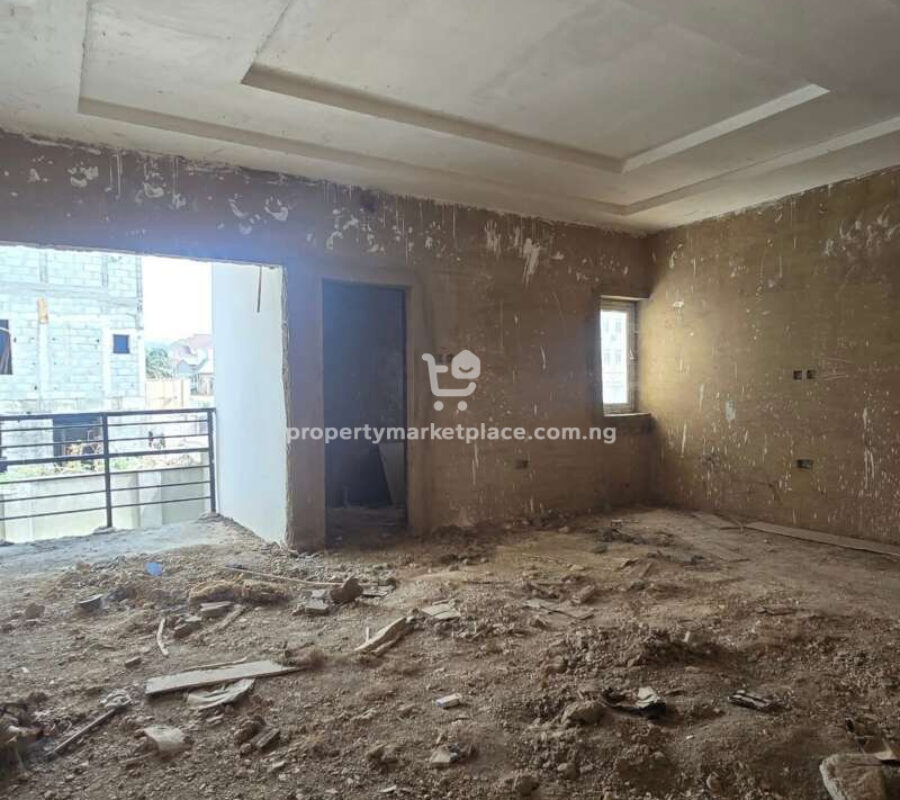 4 bedroom terrace duplex with Bq (shell level)