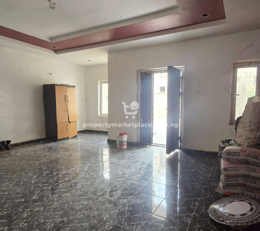 4 bedroom terrace duplex with Bq