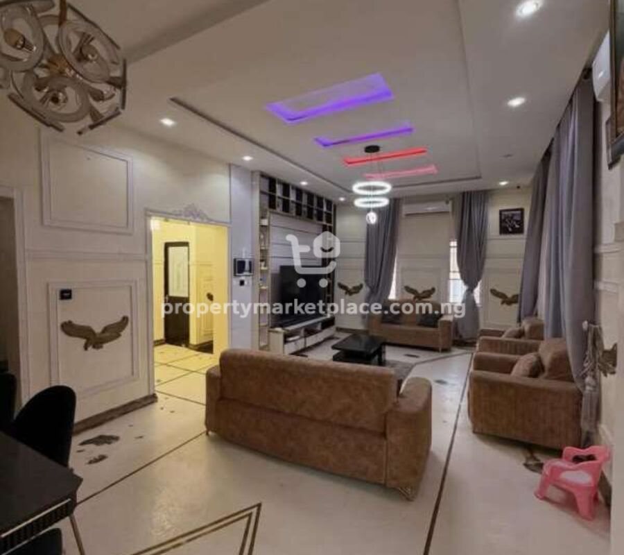 4 bedroom detached duplex with swimming pool