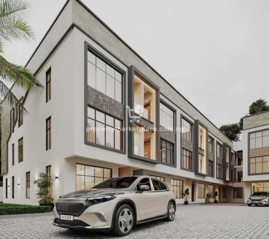 4 bedroom terrace duplex with Bq