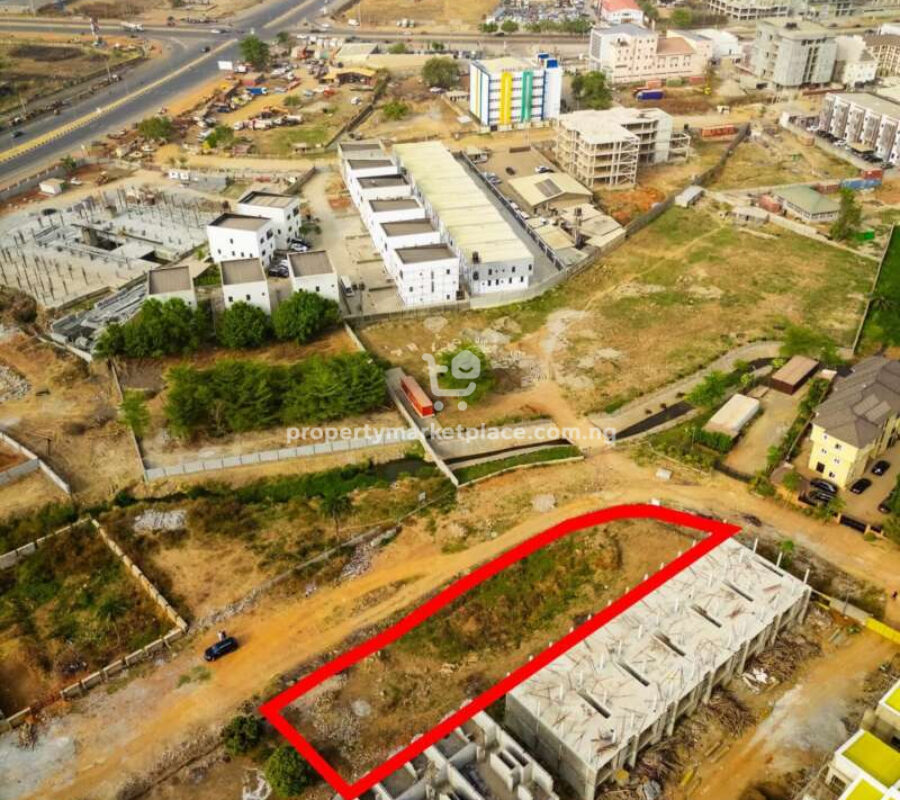 Residential land measuring 1259 Sqm in Mabushi