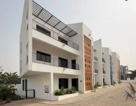 Superbly finished 5 bedroom detached duplex with Bq