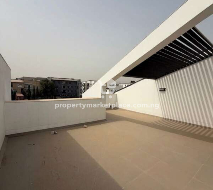 Superbly finished 5 bedroom detached duplex with Bq