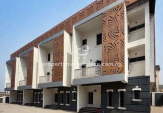 4 bedroom terrace duplex with a room Bq