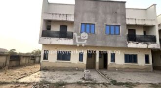 Spacious 3 bedroom terrace duplex with Bq